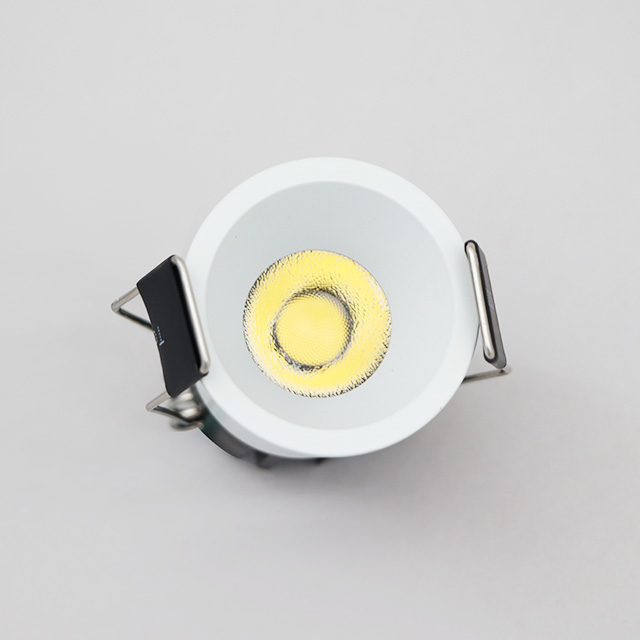 더쎈 LED 다운라이트 미랑 3.8cm(1.5인치) COB 7W 플리커로우 가구 매립등 - 상세 이미지 3