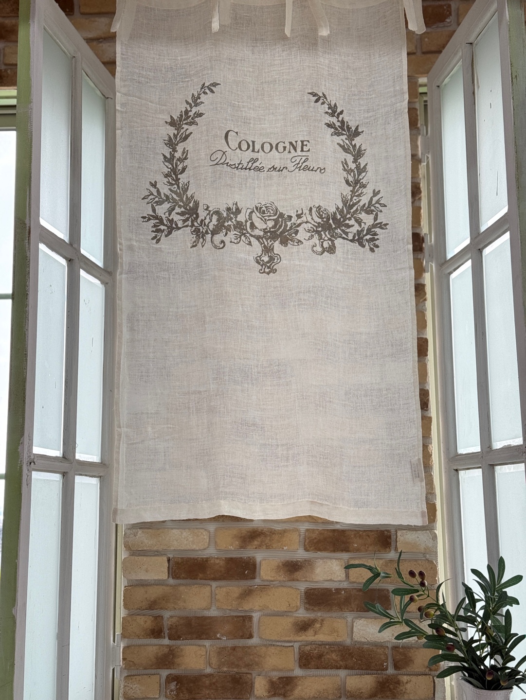 꼴로뉴 로리에 프린팅 주방 하프 커튼 70cm x 120cm - 상세 이미지 2