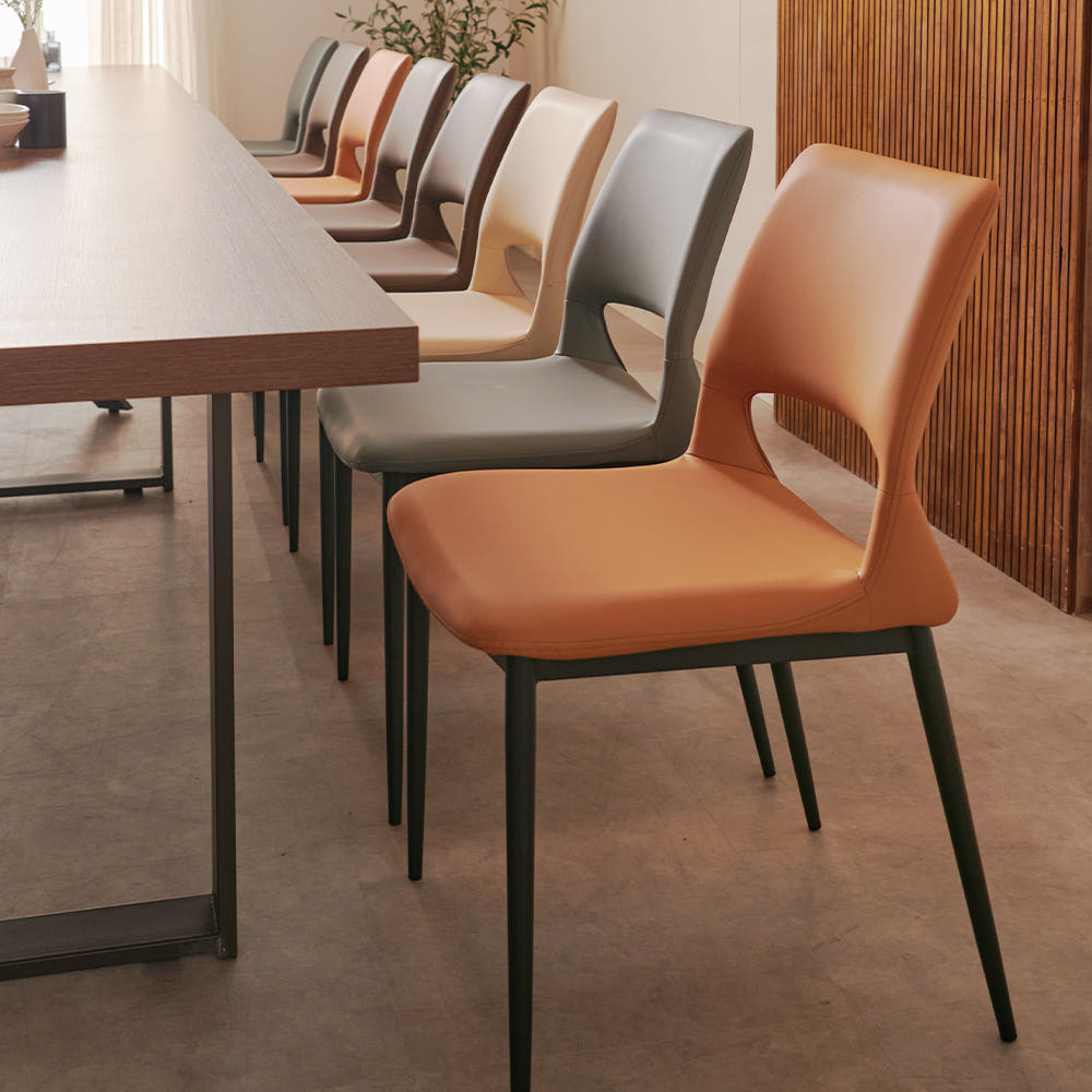 샤프 다이닝체어 실리콘 가죽 편한 식탁의자 테이블의자 아이보리