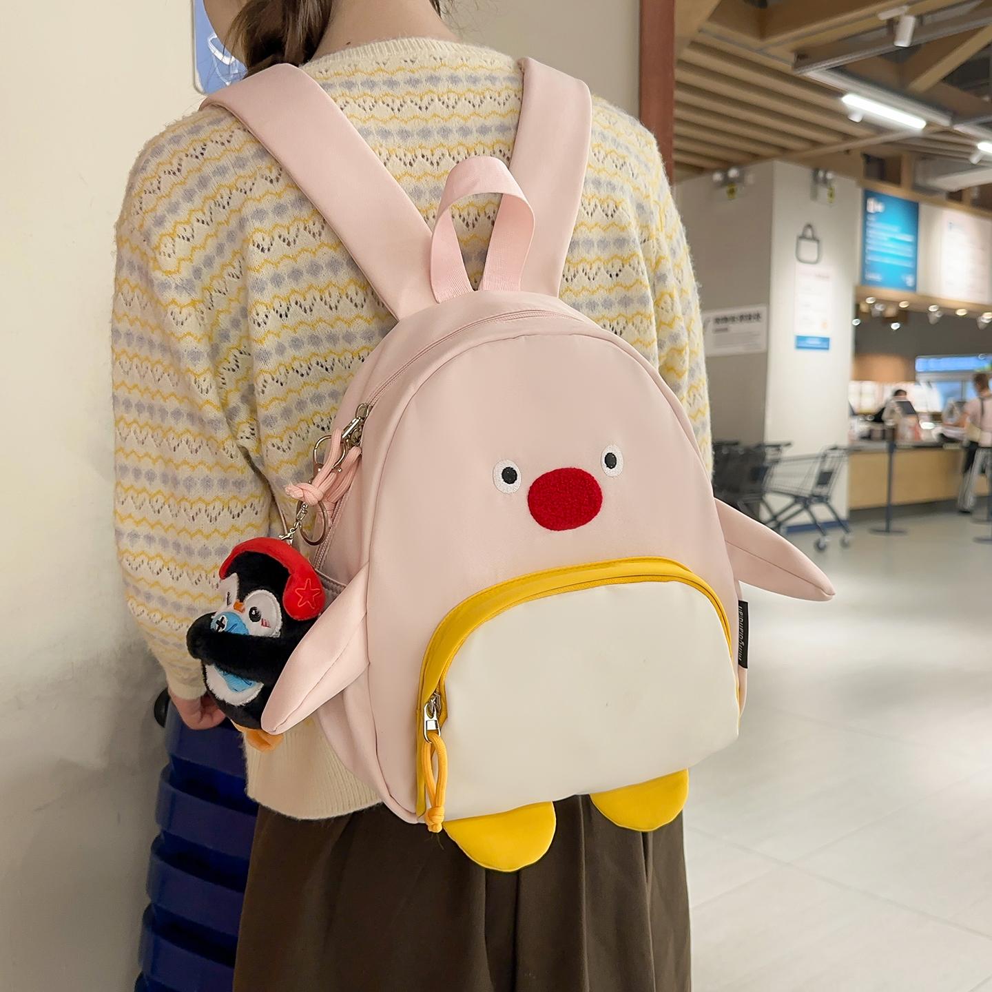 펭귄 백팩 인형 가방 캐릭터 배낭 경량 여행용 책가방 블랙 대형 펜던트 포함 - 상세 이미지 4