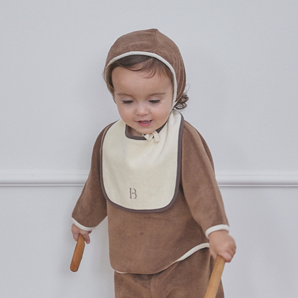 유럽풍 신생아 빕 빌리 프레니 테리 아기 턱받이 이유식 유아 용품 문센룩 아기외출복