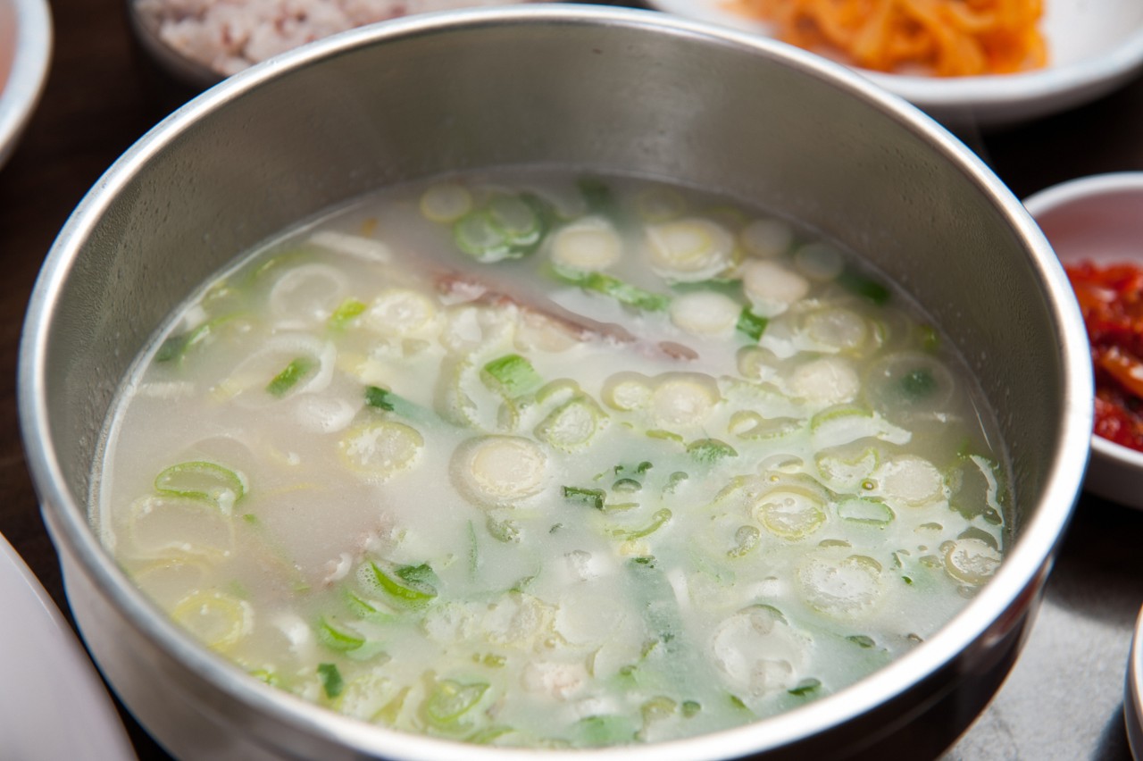 국내산 몸보신 최고봉 우족 4KG(2KG+2KG)진한 우족탕 곰탕용 - 상세 이미지 5