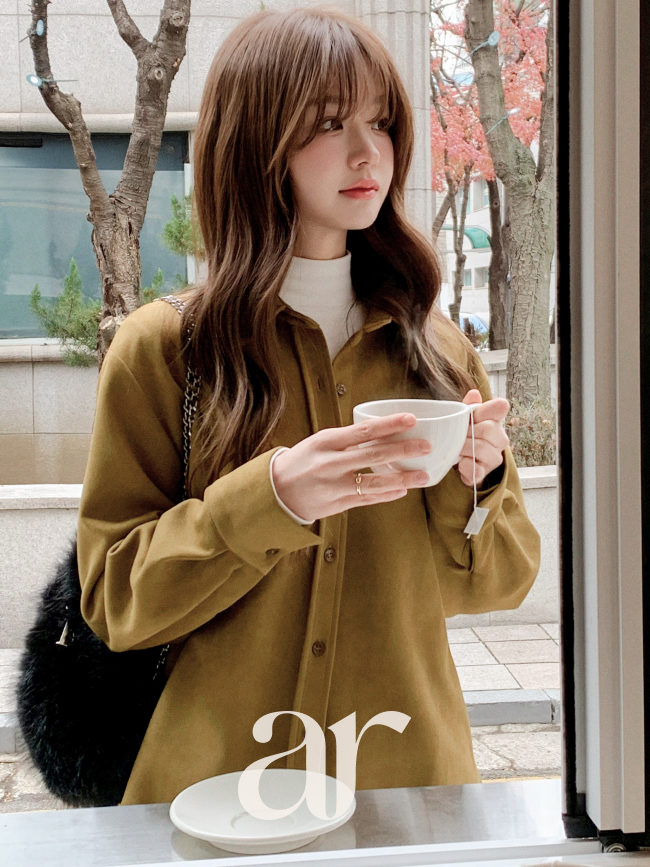 [자체제작] (MADE) 스웨이드 디링 벨트 커프스 슬릿 셔츠 블라우스 bs8548 - 상세 이미지 4