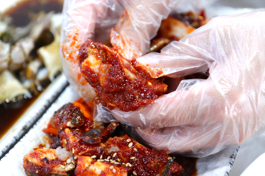 정래윤의오늘반찬 끝장나는 밥도둑 간장게장 양념게장 꽃게 알배기 가정식반찬 이미지 6