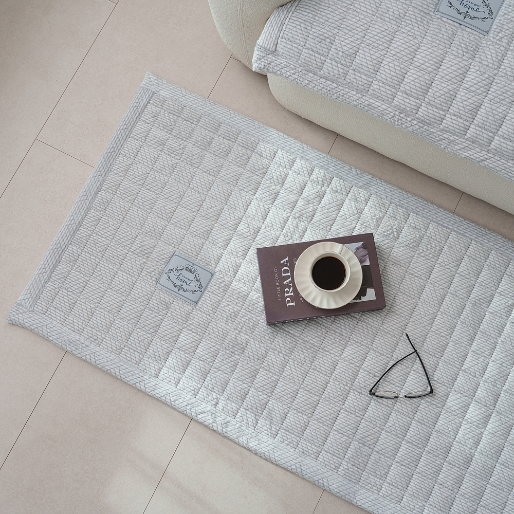 나라데코 5mm 착번 극세사 퀼팅 겨울 돌 쇼파패드 3인용 65x180