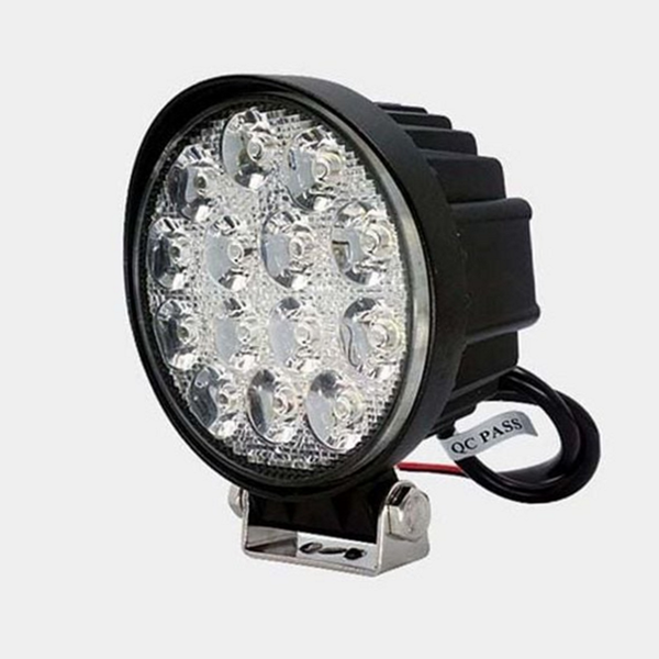 다용도 led 써치라이트 캠핑용 방수 led 작업등 차량 - 메인 이미지