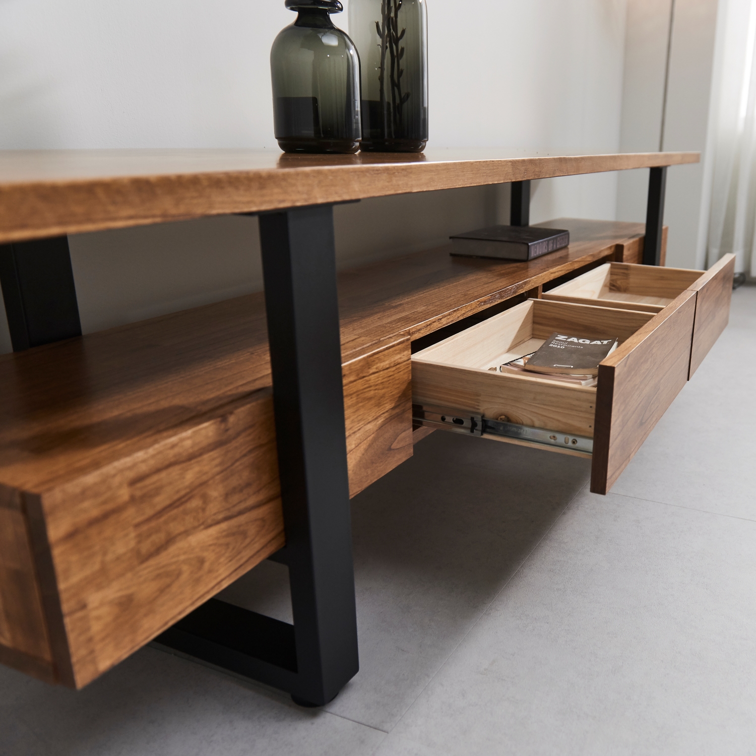 이스트포트 참죽 북유럽 원목거실장 티비다이 TV거실장 1500x400x530mm, 월넛