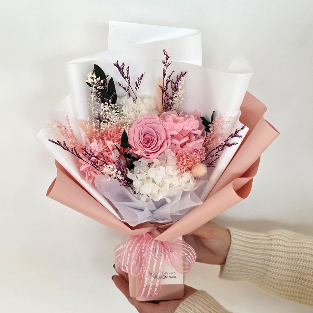 시들지않는 생화 프리저브드플라워 + 쇼핑백 졸업식 입학식 생일 축하 학예회 꽃다발 꽃배달
