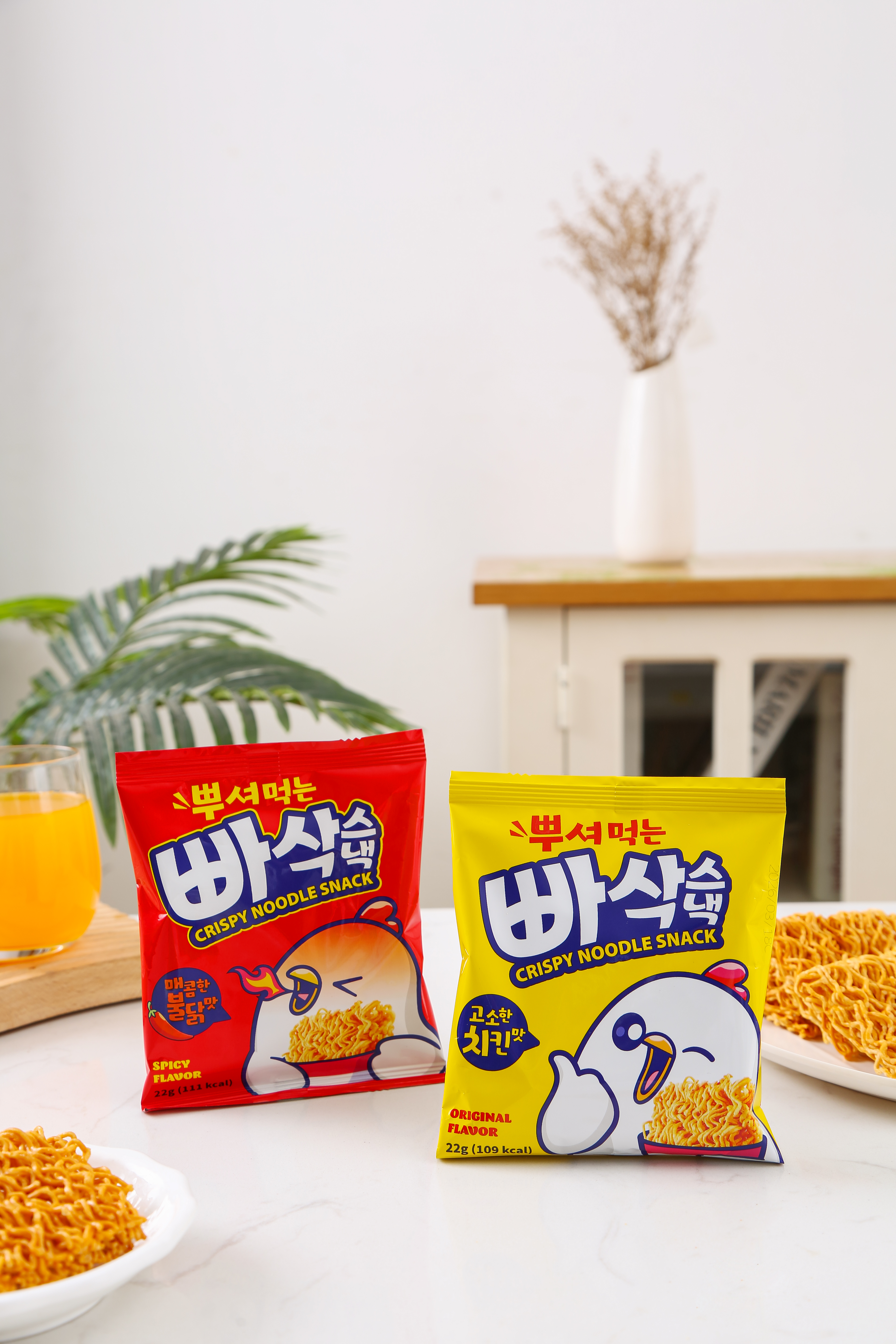 라면과자의 혁신 뿌셔먹는 빠삭스낵 치킨맛 불닭맛 2종 264g(22g x 12봉) - 상세 이미지 2