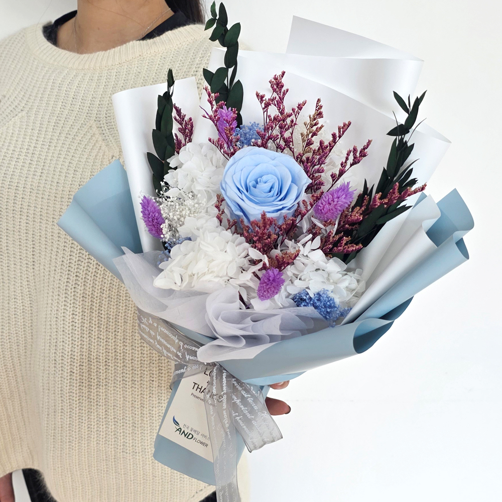 시들지않는 생화 프리저브드플라워 + 쇼핑백 졸업식 입학식 생일 축하 학예회 꽃다발 꽃배달