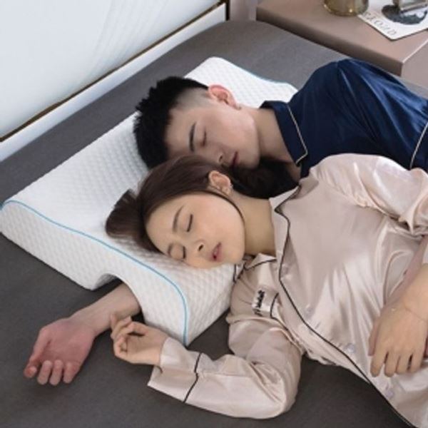 2인용 메모리폼 커플 팔베개 오른팔 경추보호베개 - 상품 이미지