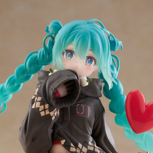 [예약] 타이토 하츠네 미쿠 패션 피규어 아웃도어 버전 l 보컬로이드 실사용 후기 | 효과 있을까? - 상품 이미지 1