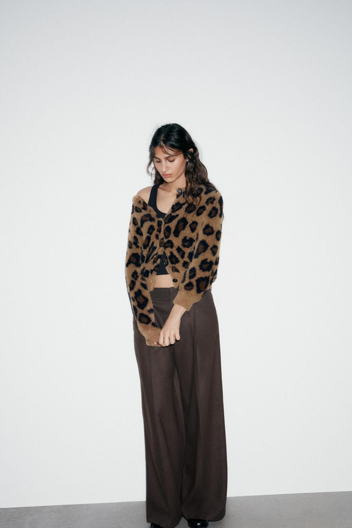 자라 레오파드 자카드 라운드넥 니트 가디건 6771/157 LEOPARD - 상세 이미지 2