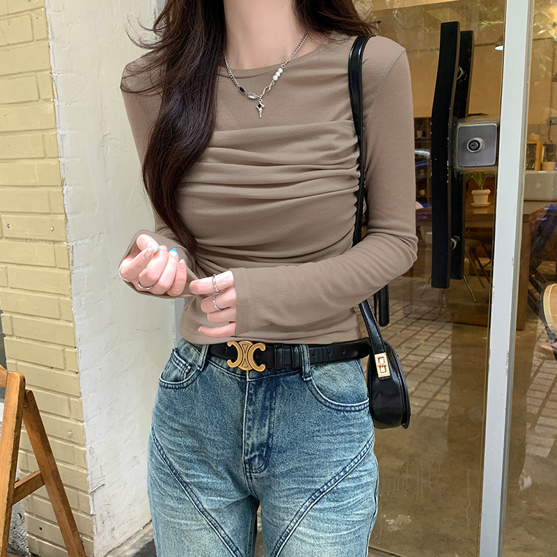 여성 데일리 라운드넥 셔링 긴팔 티셔츠 슬림핏 기본 골지 이너 블라우스 가을 오피스룩 - 상세 이미지 5