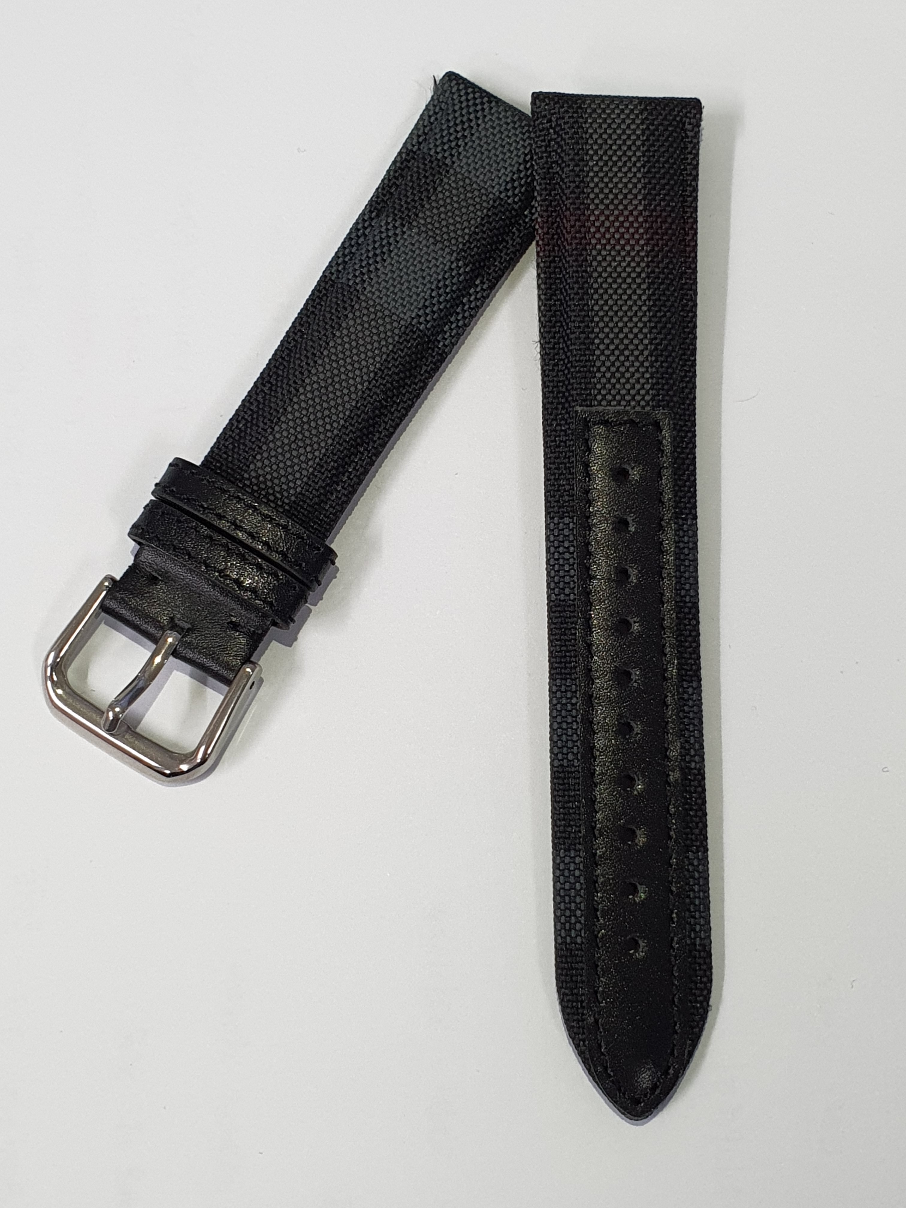 버버리 캔버스 블랙 체크패턴 호환시계줄 20mm BU9025 BU1777 - 상세 이미지 4