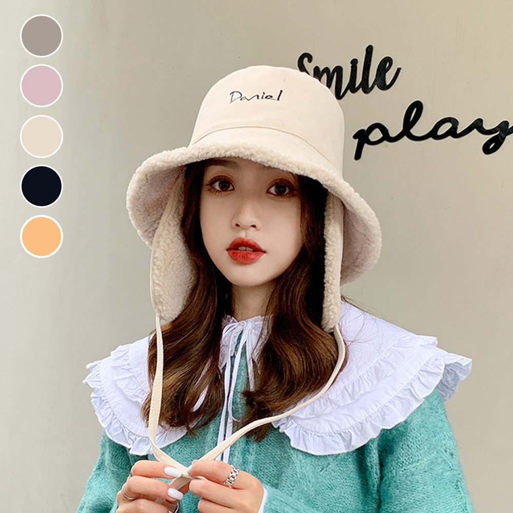 URD-176 귀달이 귀엽고 사랑스런 모자 귀 탈부착 패드파우치 휴대용파우치 생리대파우치 - 상품 이미지
