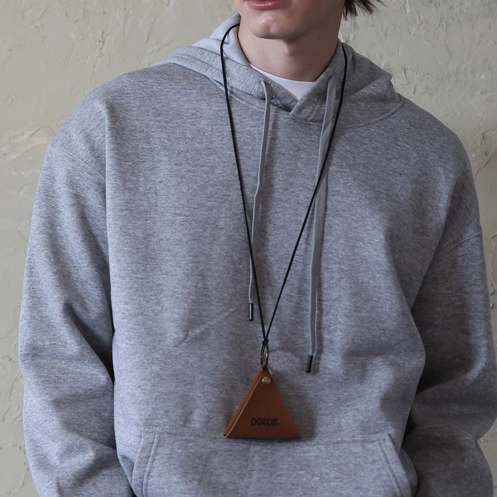 핍스 Triangle Pendant Pocket(Black /Brown /Grey) 키링 - 상세 이미지 2