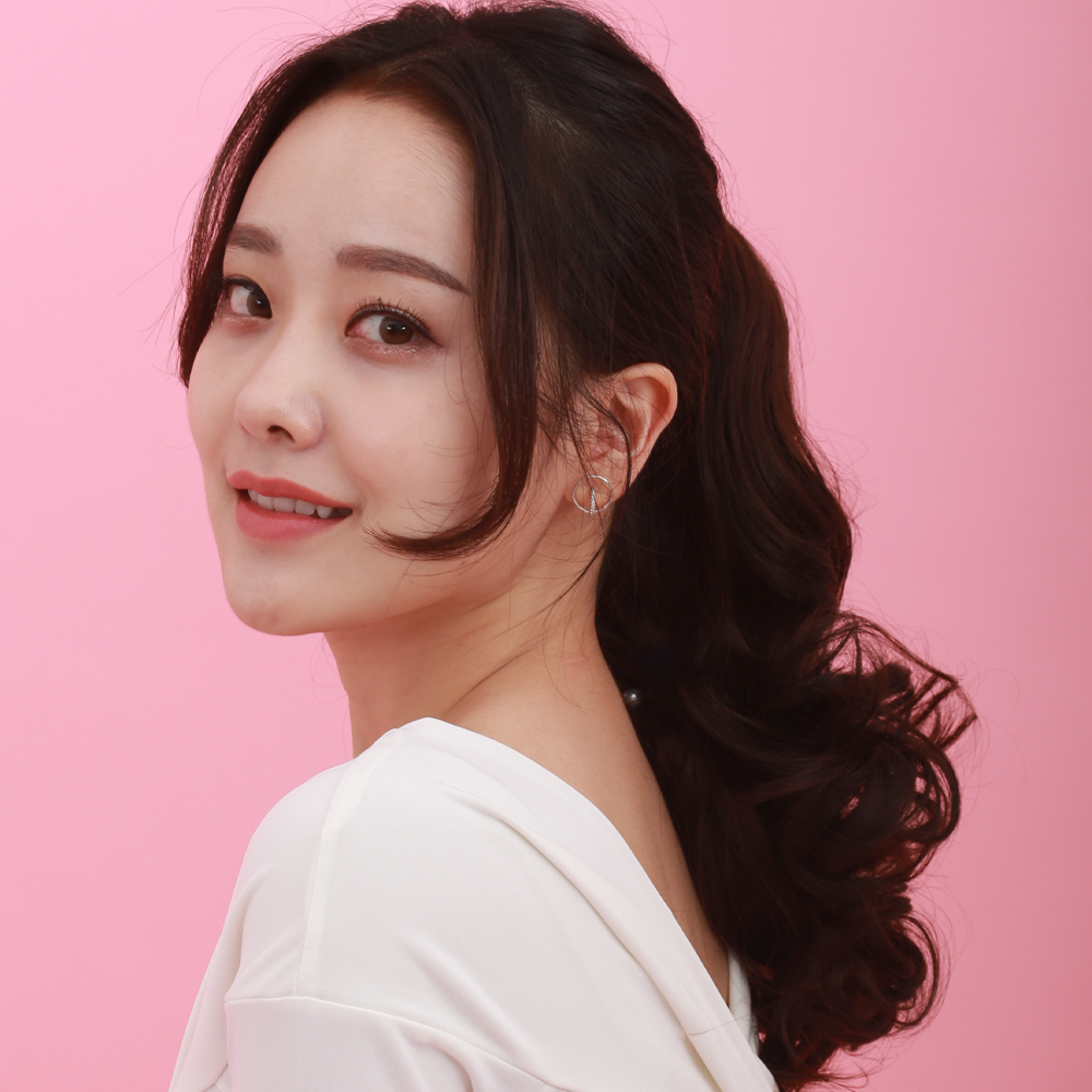 포니테일 미디엄 웨이브 집게핀 가발 - 상세 이미지 2