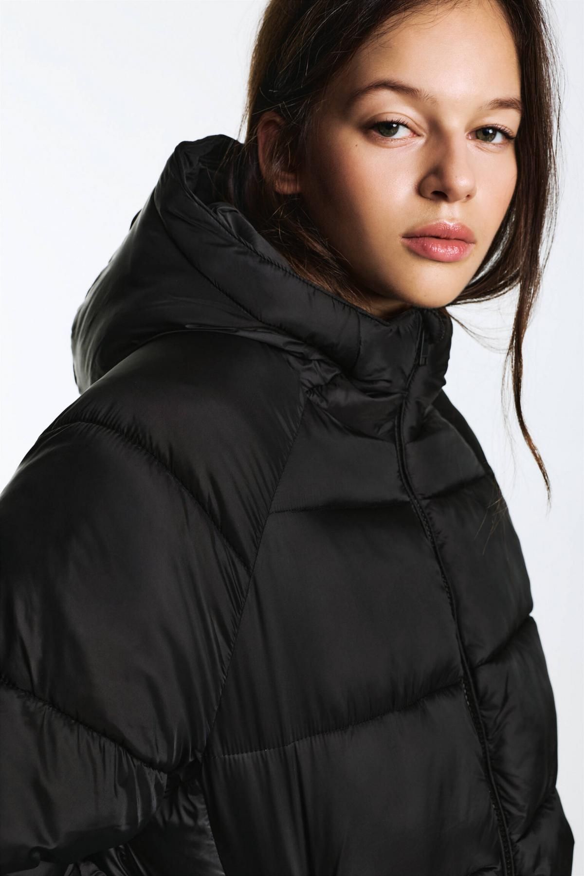 풀앤베어 테크니컬 하이넥 후드 숏 패딩 재킷 3721/325 BLACK 이미지 7