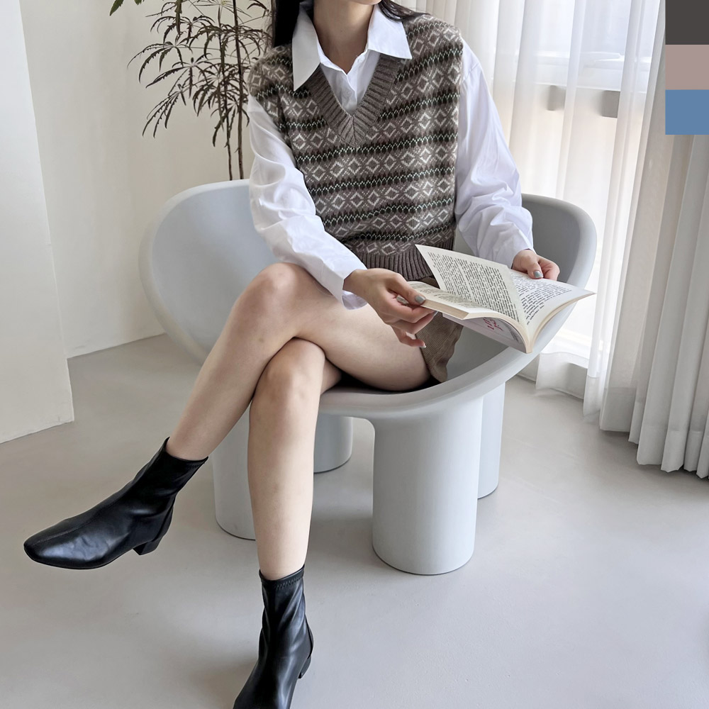 CAT 1016 여자 자카드 패턴니트조끼 - 상품 이미지