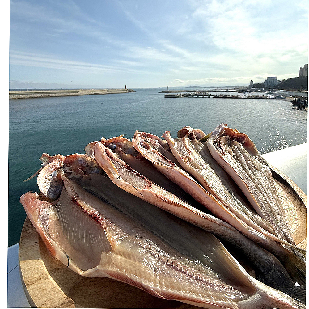 동해의선물 국산 저염 반건조임연수 4-6미 이면수어 500g, 1개 - 상품 이미지