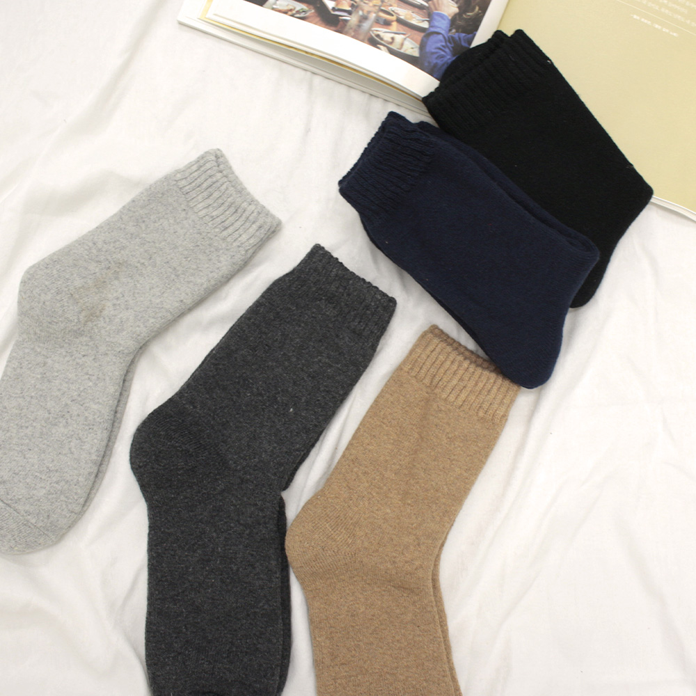 양모 부드럽고 포근한 보온성 데일리룩 캐시미어 양말 - 상품 이미지