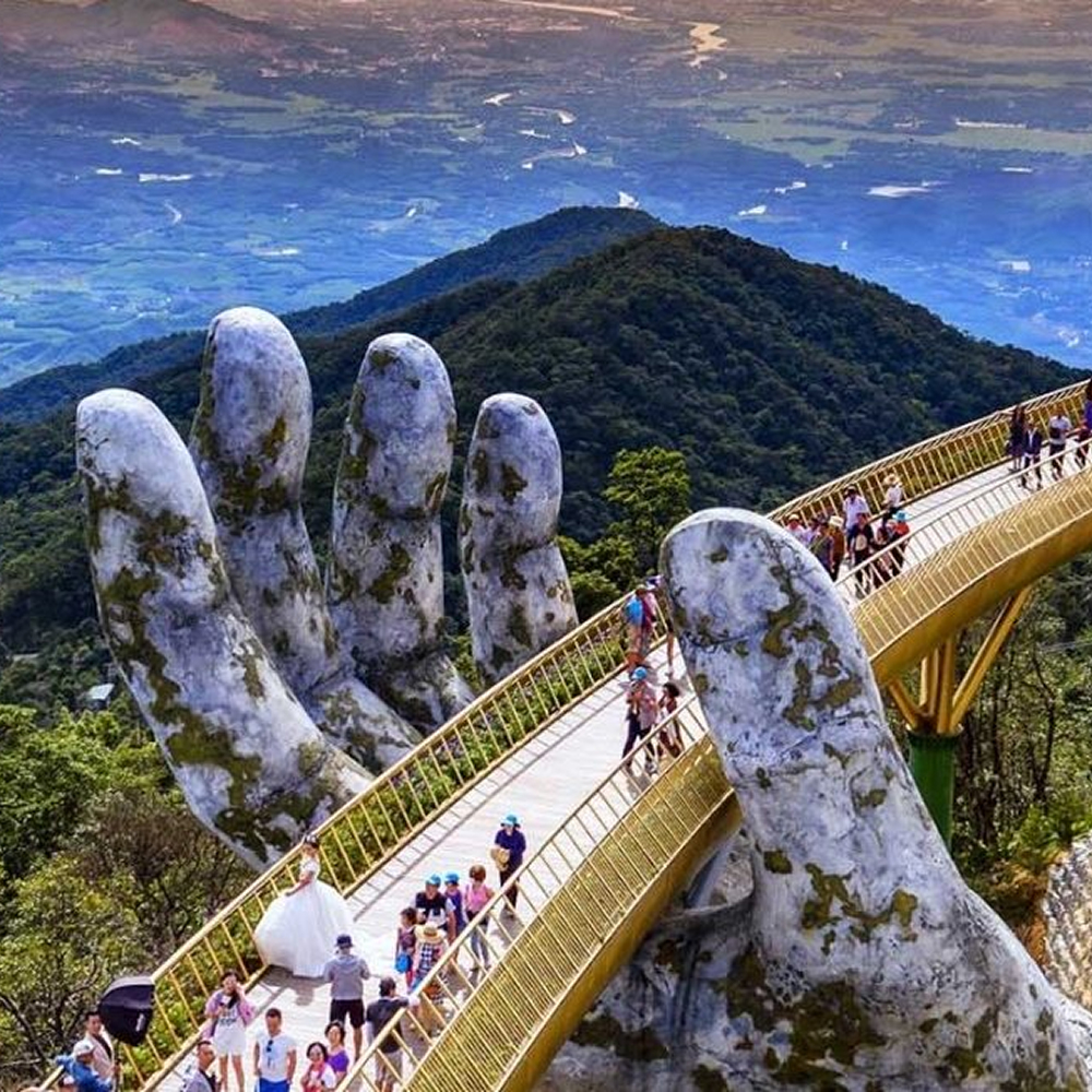 다낭 바나힐 주간 자유 투어 (단독 왕복 차량 & 입장권 &맥주 2잔 )