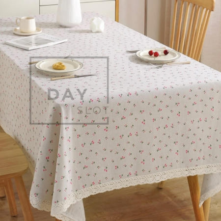 [트렌디프레소협력사]데이슬롯 체리 레이스 식탁보 140x220cm 식탁커버 북유럽식탁보