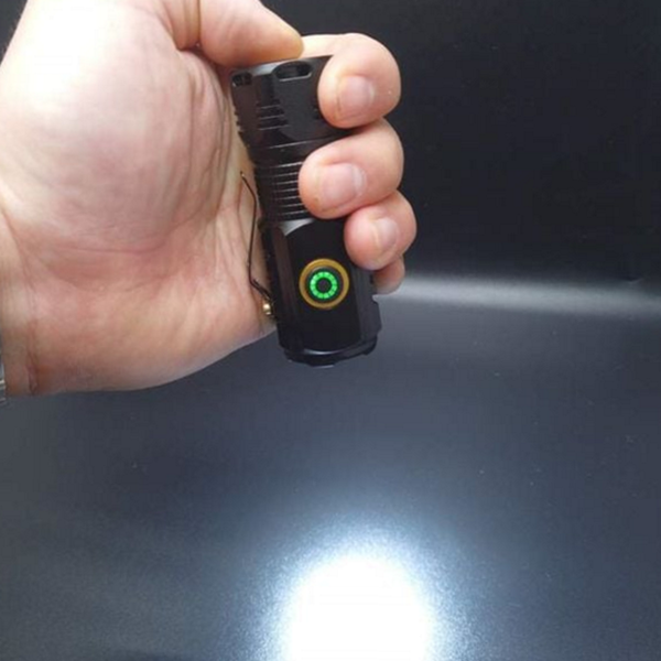 초경량 휴대용 led 랜턴 충전식 야외용 손전등 등산용 다기능 다목적 - 상품 이미지