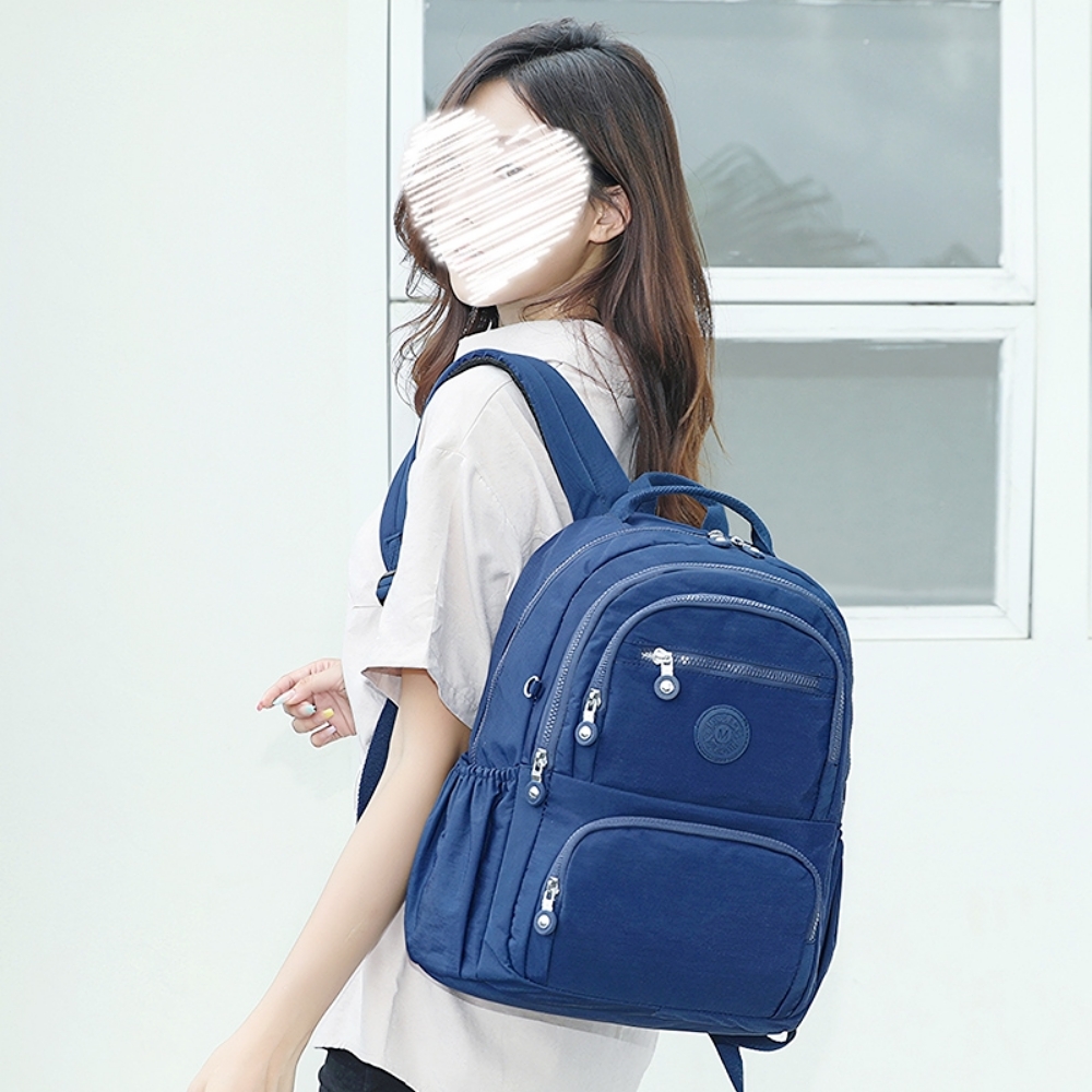수납많은 가벼운 여행 일상 백팩 - 상품 이미지