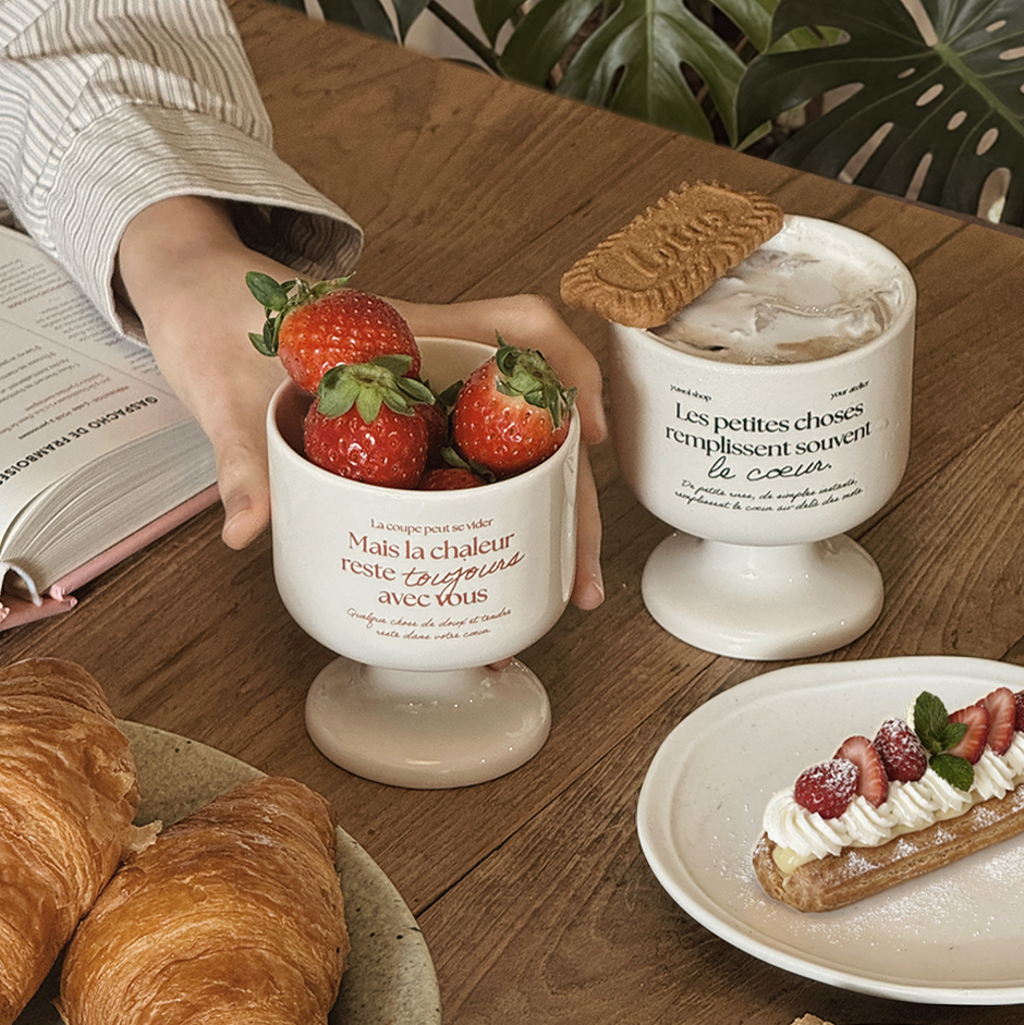 유월가게 모망 세라믹 레터링 고블렛잔 2p 선물 세트 집들이 선물 와인잔