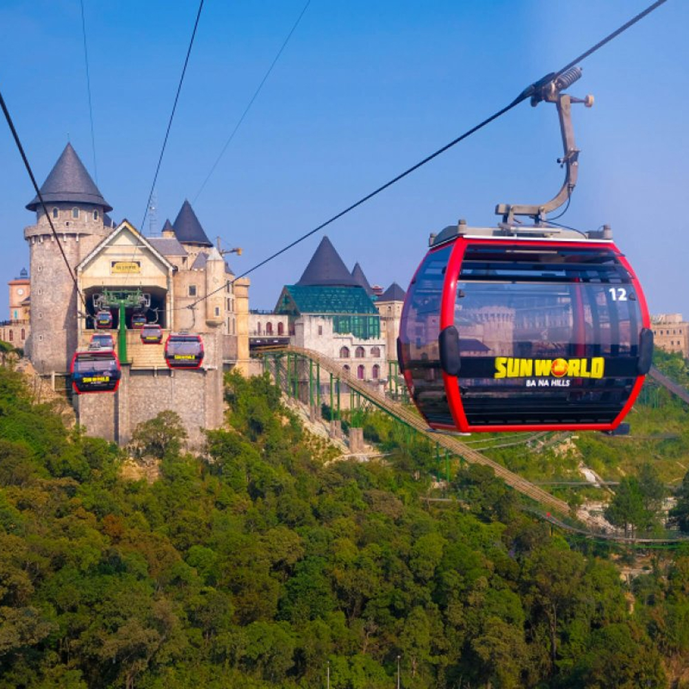 다낭 바나힐 주간 자유 투어 (단독 왕복 차량 & 입장권 &맥주 2잔 )