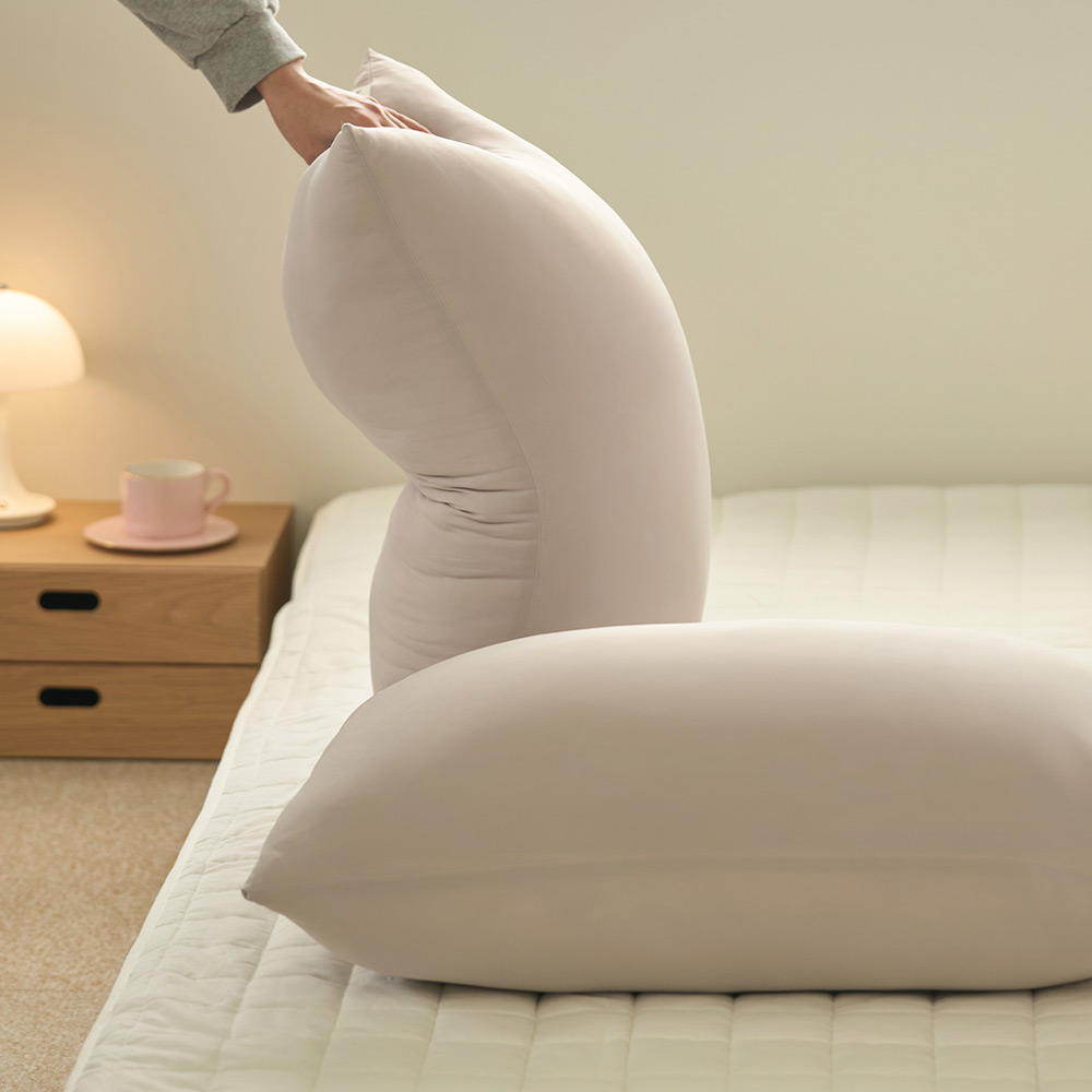 1+1 베네베딩 사계절 말랑 쫀쫀한 모찌 베개솜 30x50