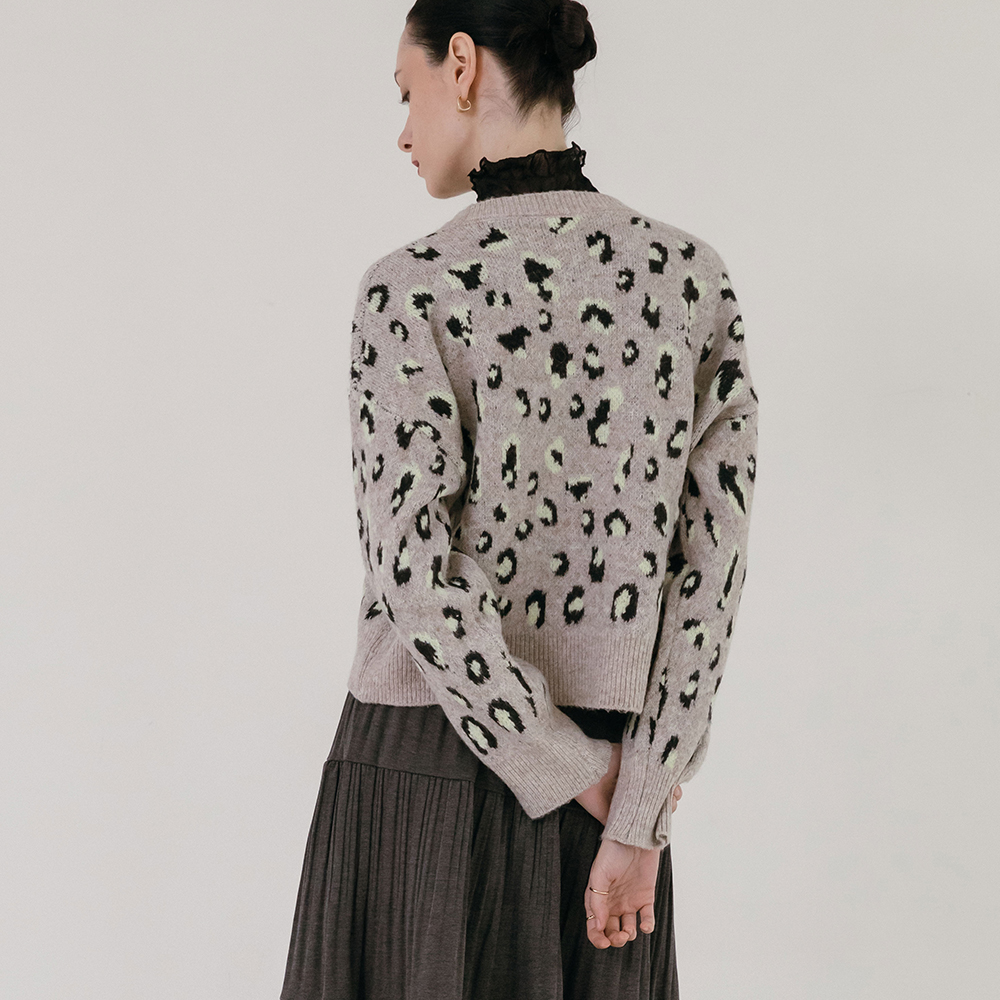 레오파드 컬러믹스 패턴 니트 가디건 - 상세 이미지 3
