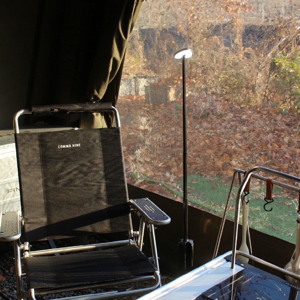 파이넬 N7 미니 블랙 캠핑 스탠드 랜턴 충전식 LED 높이조절 조명