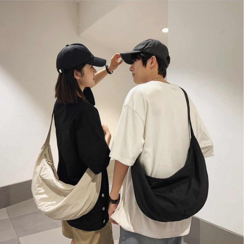 크로스백 반달가방 숄더백 UC-0173 중목양말 도톰한양말 에어삭스 여성양말 캐주얼양말 여 - 상품 이미지