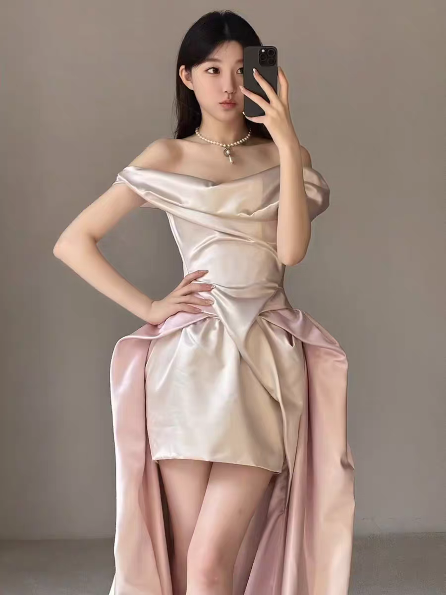 오프숄더 핑크 새틴 셀프웨딩드레스 롱·숏 스커트 선택 스냅촬영 화보용 2부 파티드레스 - 상세 이미지 3