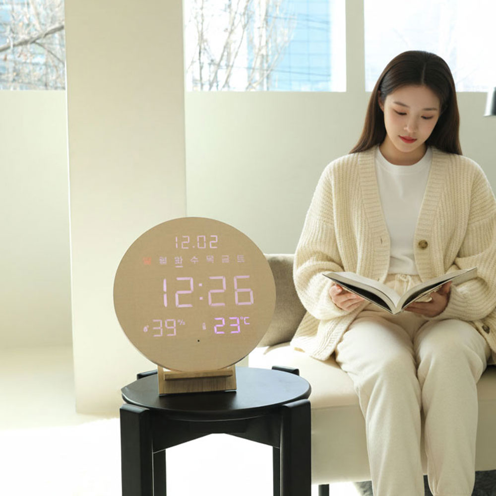 오아 데이클락 LED 벽시계 온습도 무소음 디지털 벽걸이 시계 거실 사무실 인테리어