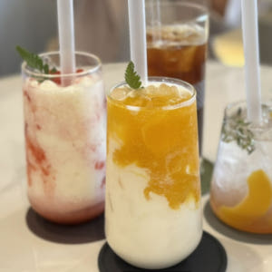 대형믹서기 TCM블렌더 초고속블랜더 얼음분쇄기 영업용 고성능 1.8L 2... 개봉기 | 실사용 후기 - 상품 이미지 3