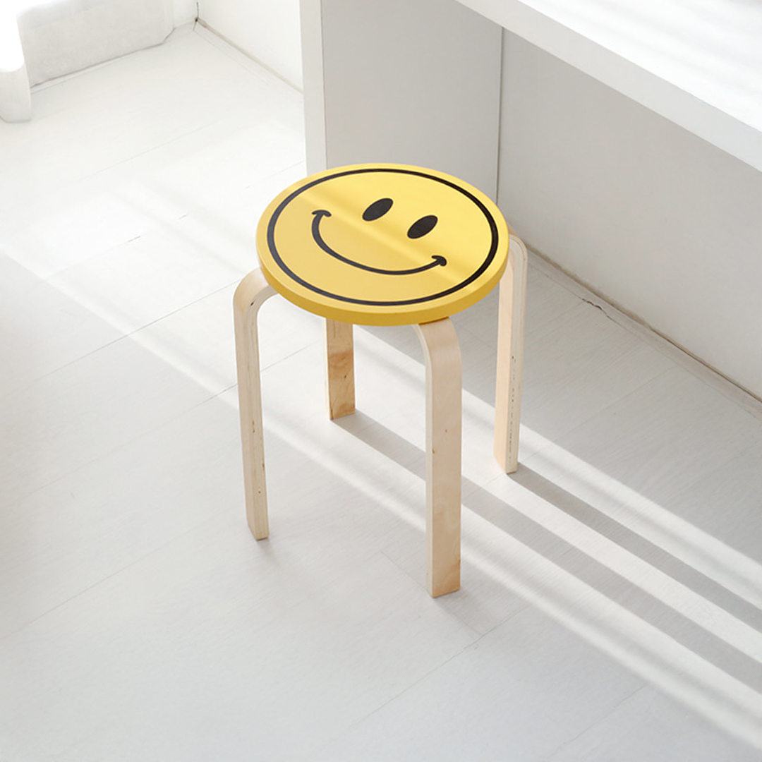 OLIVER 스툴 옐로우스마일 5259.0817