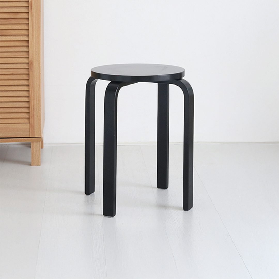 OLIVER 스툴 올블랙 5673.1903