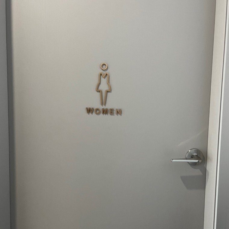 화장실문 화장실 화장실표찰 탈의실 표지판 여자 골드 - 메인 이미지