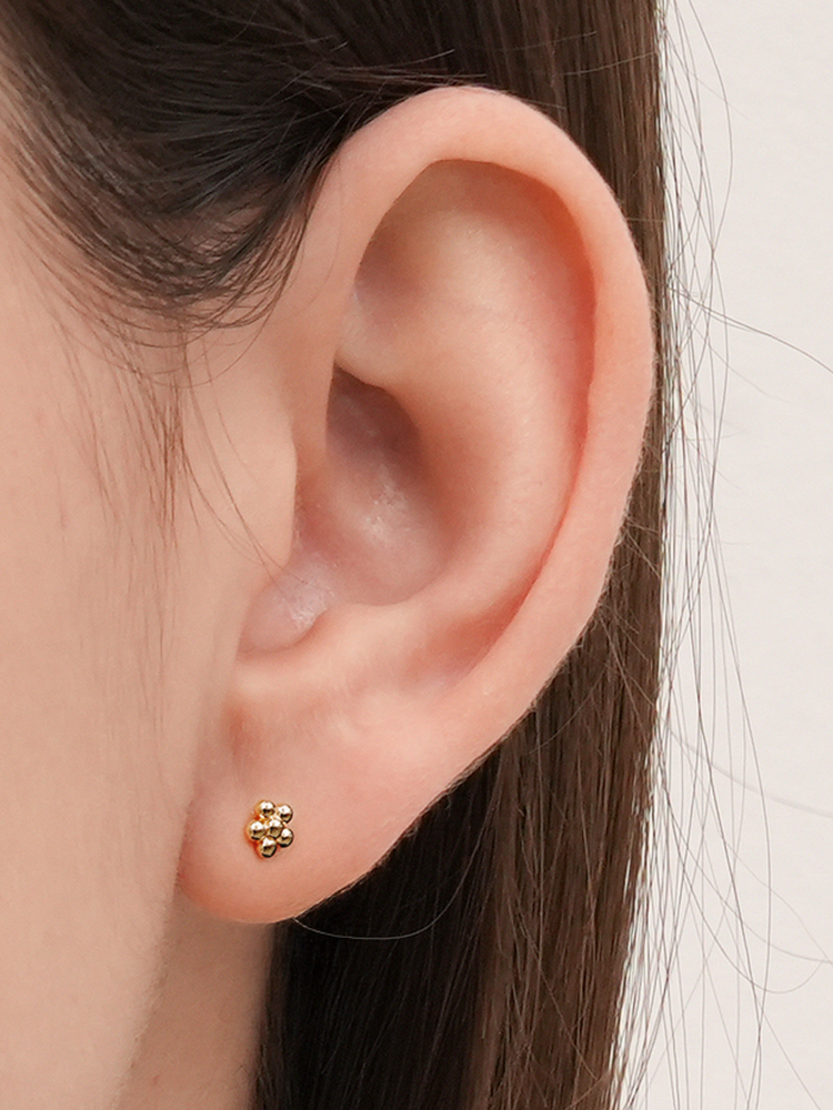 [0.8mm]14K 인터널 러블리 통통 꽃볼 라블렛 피어싱 귀걸이 - 상세 이미지 5