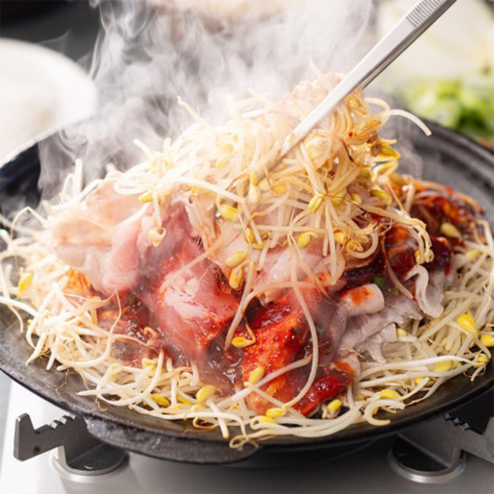 [억수로상회] 푸짐한 콩나물 불고기 (국내산 돈육 300g 포함) 1kg, 2개 - 상세 이미지 5