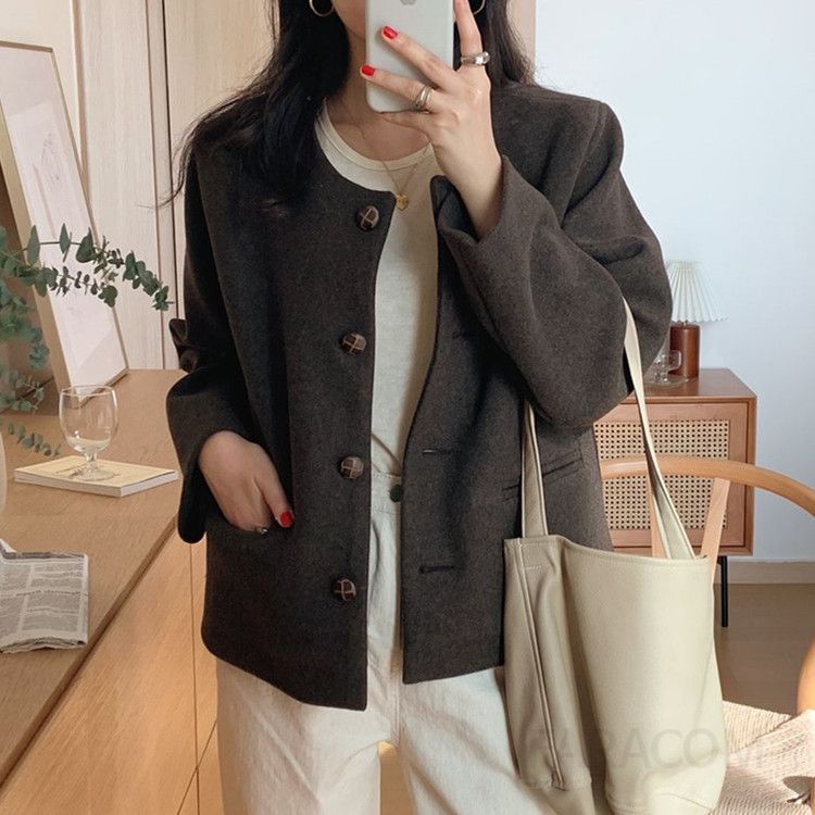 여성 노카라 라운드넥 싱글버튼 숏 자켓 데일리 간절기 오피스 루즈핏 재킷 가을 겨울 - 상세 이미지 4