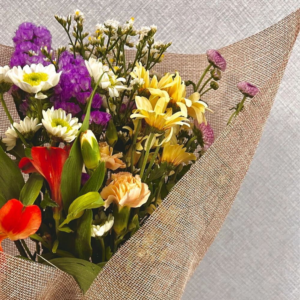 필러한다발 꽃다발 선물 생화 졸업 졸업식 발표회 축하 감사 예쁜꽃다발 고요히꽃