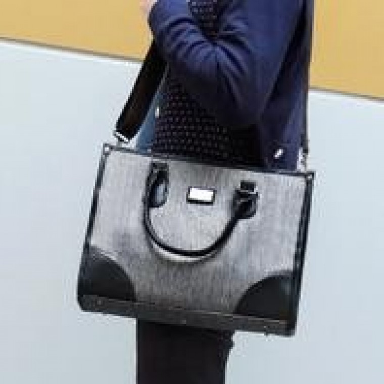 행크 토트백 토트 캐주얼가방 여성용 가방 mini 패션잡화 밍크 백팩 캔버스백 엠보 손가방 카키 뽀 - 상품 이미지