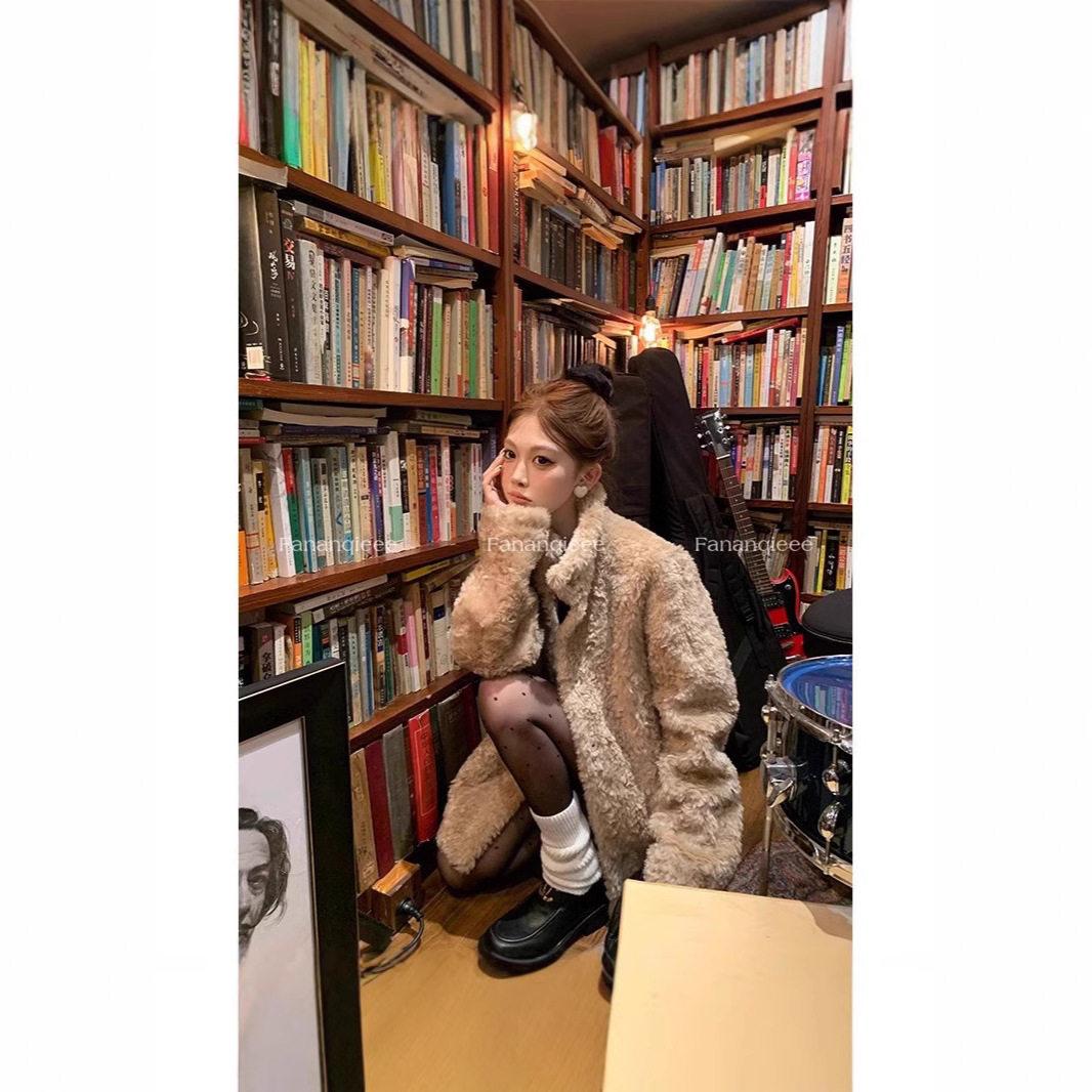 여성 겨울 오버핏 누빔 롱패딩 카라 두꺼운 코트 스타일 블랙 S - 상품 이미지