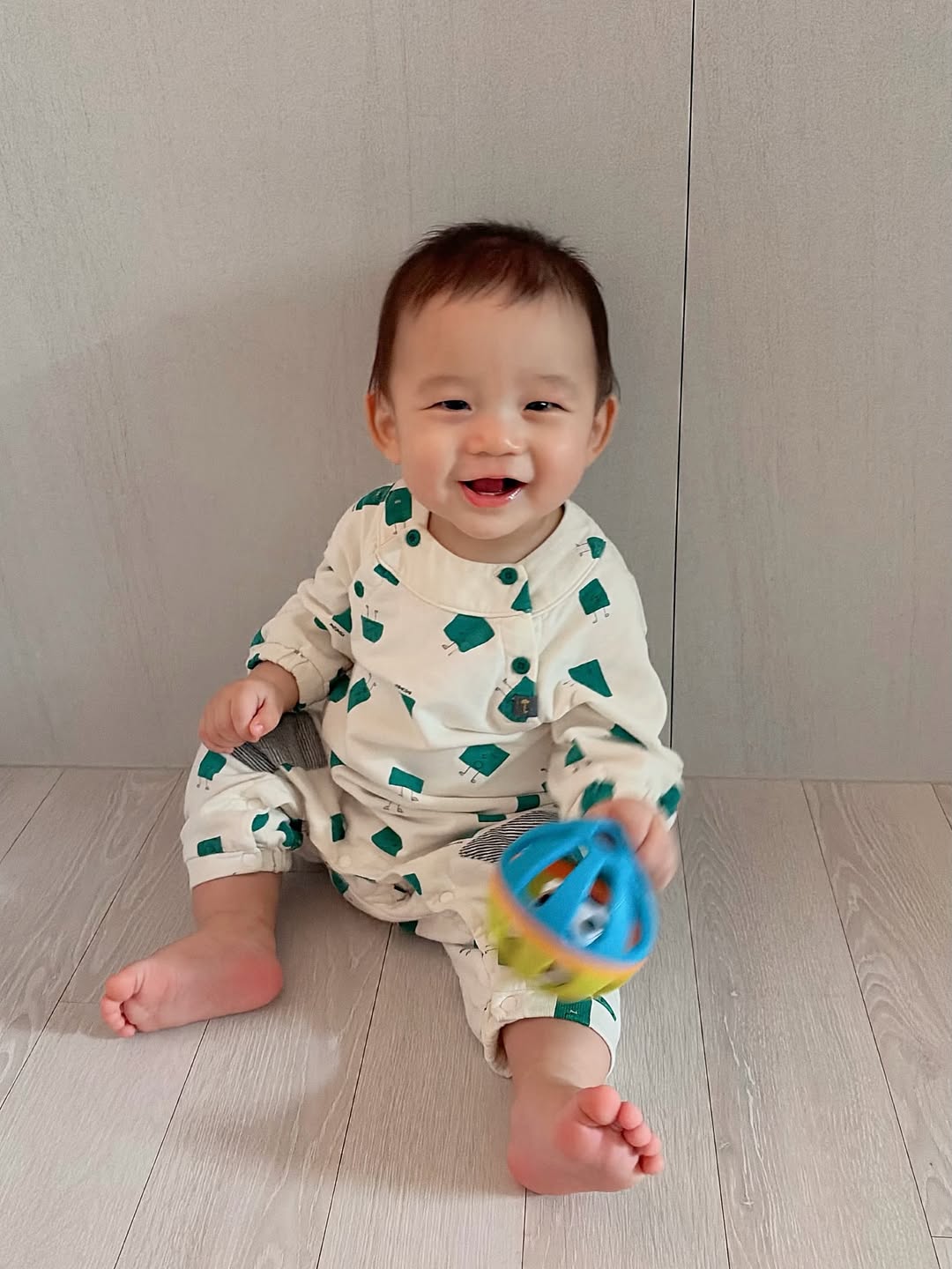 쎄씨 스퀴시 딸랑이 차임볼 영유아 장난감 백일 돌 출산 선물 - 상세 이미지 4