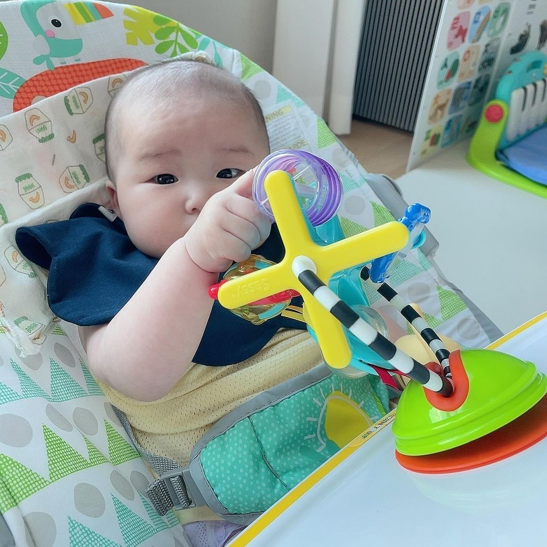 쎄씨 바다 친구 흡착 회전 딸랑이 백일 돌 장난감 신생아 아기 국민 선물 감각 놀이